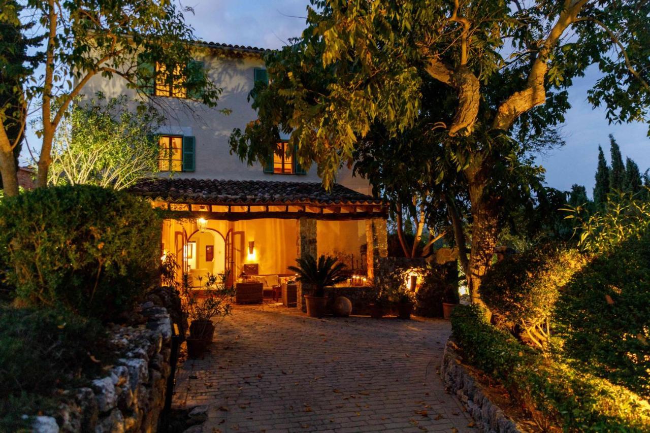 Coll Boutique - Adults Only Couette-café 4*