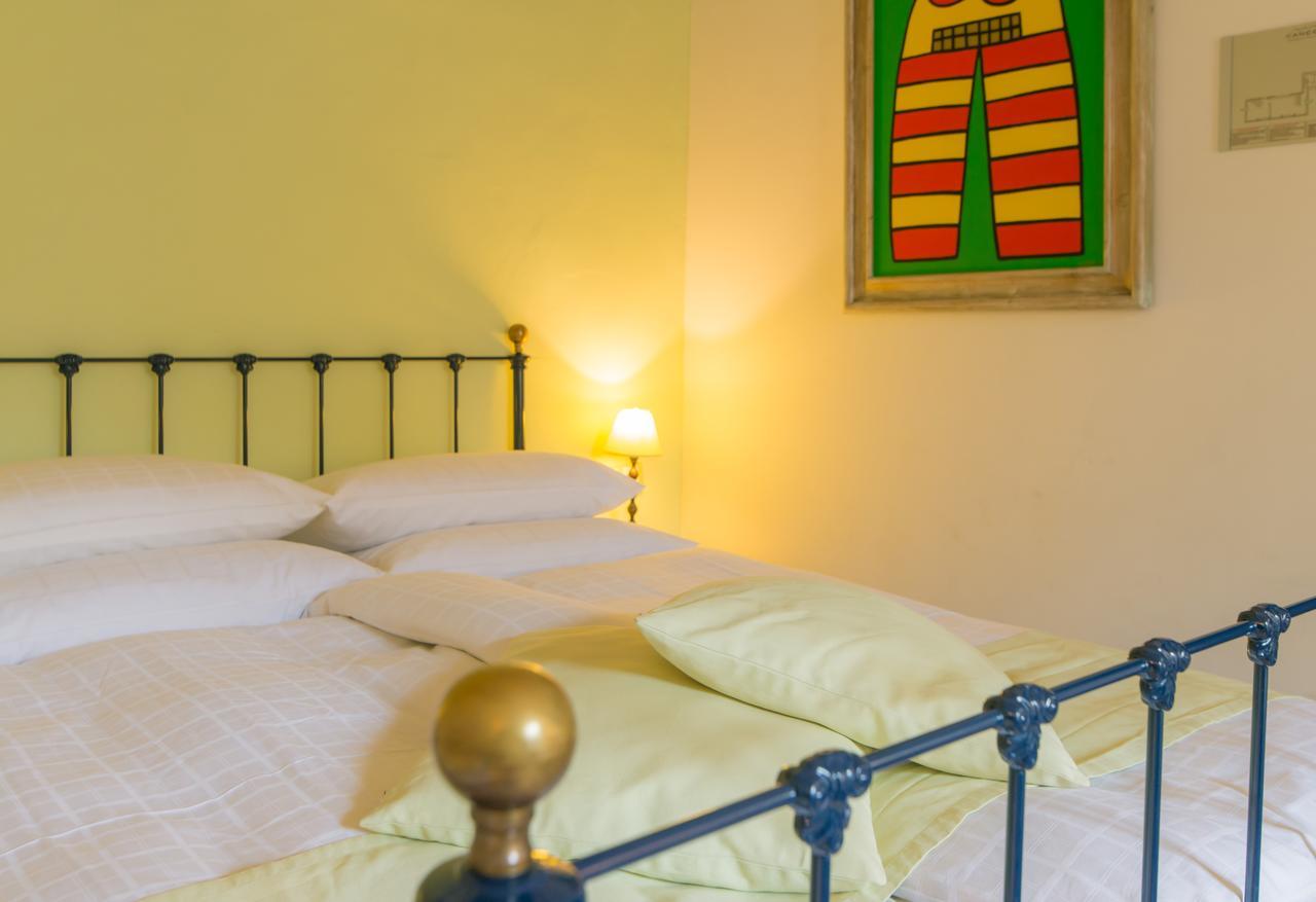 Couette-café Coll Boutique - Adults Only